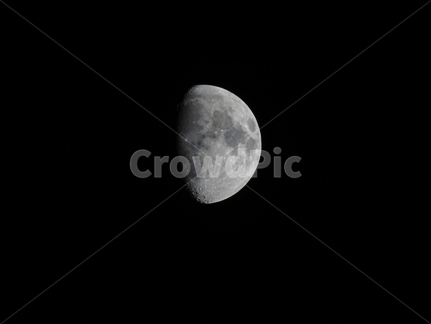 상현달,반달,저녁달,저녁,밤,하늘,밤하늘,자연,풍경,nature,landscape,야경,밤,nightscape,night,astronomy,천문학,moon,달,universe,우주,outdoors,옥외,outer space,대기권 밖,space