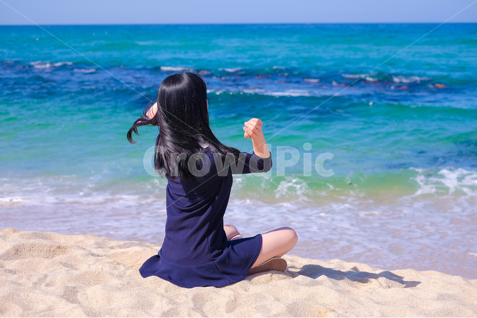 인물사진,바다,풍경,파도,하늘,파란색,여행,해변,백사장,인물,풍경사진,자연,자연풍경,감성,감성사진,해변,바다,beach,sea,사람,인물,인간,human,person,여성,여자,woman,female,lady,여행,휴가,traveling,vacation,trip,감성,sensible,feeling,색깔,색상,색채,색감,color sense,color sensitivity,feeling of color