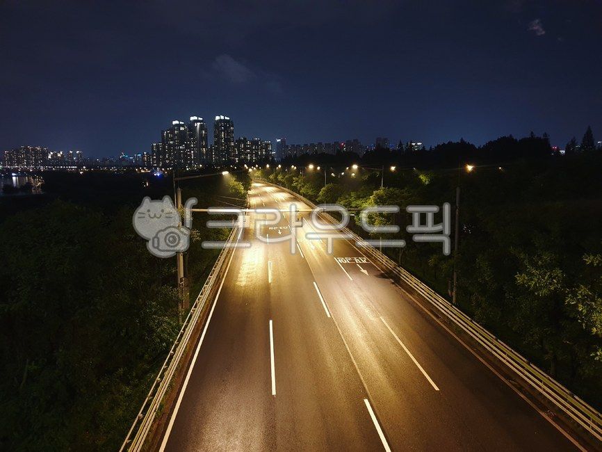 road,Road,road name,Caronly road,Olympic Boulevard,car road