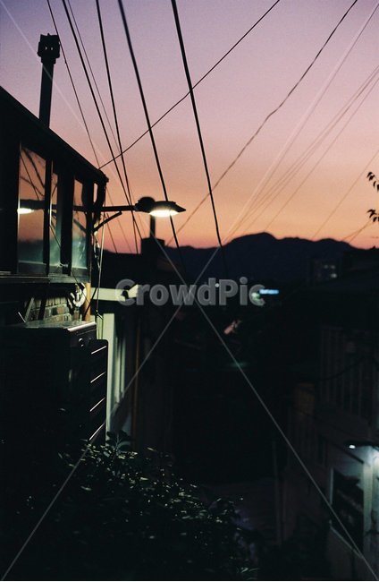 아날로그,필름,필름사진,filmphoto,감성,8월,여름,노을,골목길,계단,이화마을,벽화마을,저녁노을,해질녘,가로등,감성,sensible,feeling