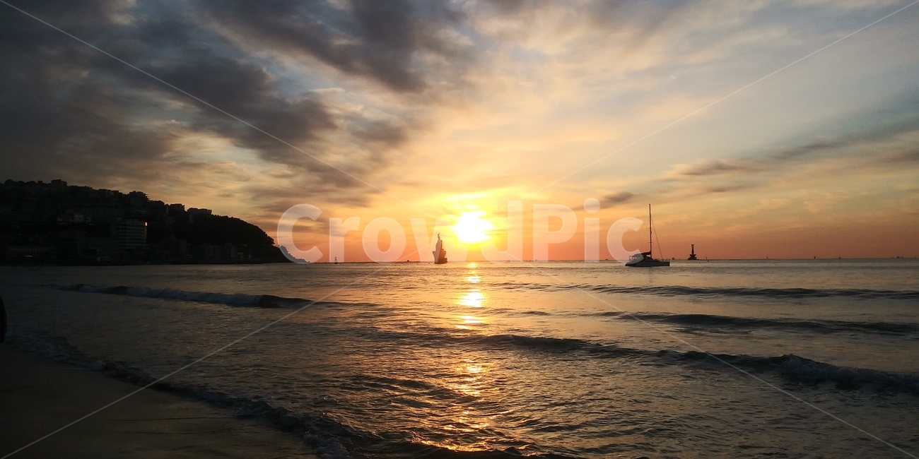 해운대해돋이,새벽,sky,하늘,붉은하늘,해돋이,해운대