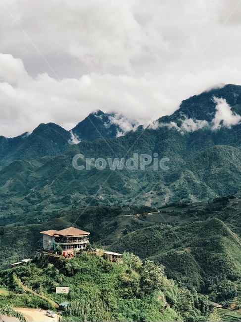 산,구름,초원,힐링,사파,베트남,mountain,mountainrange,산맥,outdoors,옥외,nature,자연,peak,피크