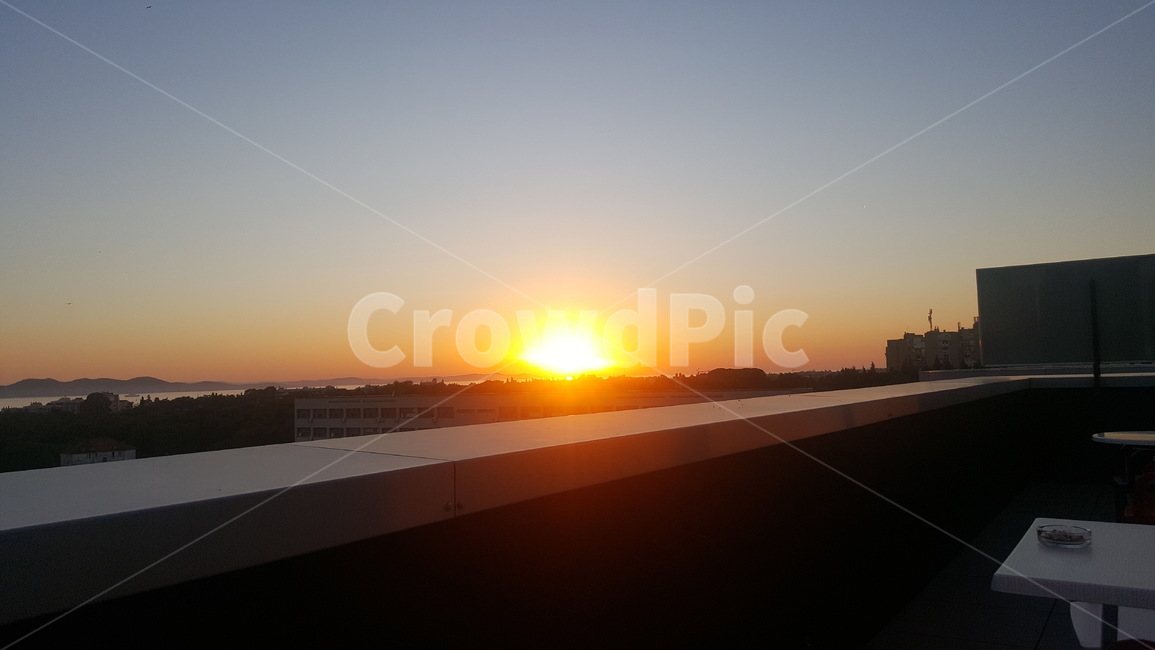 석양,노을,일몰,하늘,저녁,옥상,sunset,sky,evening,태양,해,sun,rooftop
