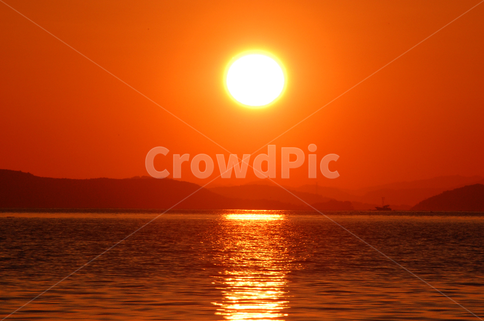 sunlight,황혼,노을,일몰,바다,붉은하늘,붉은노을,dusk,sunset,자연,풍경,nature,landscape,outdoors,옥외,햇빛
