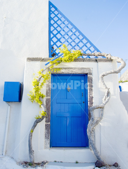 산토리니,유럽,관광지,파란문,파란집,아름답다,동화속마음,마음,문,santorini,door,blue,white,bluedoor,opportunity,knockknock,기회,희망,포토존,해외,외국,세계,foreign,oversea,world,색깔,색상,색채,색감,color sense,color sensitivity,feeling of color,건축물,건물외관,exterior,building,structure,architecture,construction