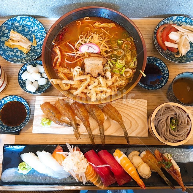 스시,탄탄면,일식,초밥,일식당,음식,식재료,요리,food,cook,meal,dishes,food reserves,일식,일본음식,일본요리,Japanese food,Japanese dishes,Japanese meal,Japanese cook