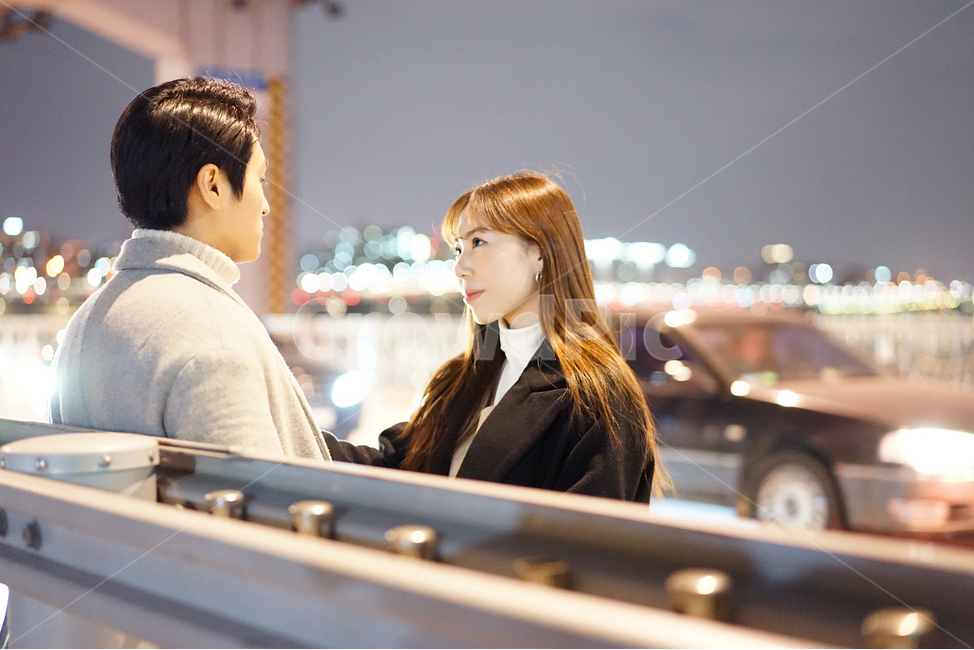 night view,date,couple,lover,men and women,fire,Nighttime,romantic relationship,Han River