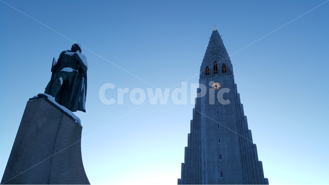 아이슬란드,아이슬란드여행,레이캬비크,할그림스키르캬,겨울왕국,북유럽,iceland,랜드마크,landmark,tourist attraction,해외,외국,세계,foreign,oversea,world,세계랜드마크,해외랜드마크,외국랜드마크,world landmark,world tourist attraction,조각상,동상,석상,조형물,statue,bronze statue,stone statue,건축물,건물외관,exterior,building,structure,architecture,construction,건물,tower,탑,monument,기념물