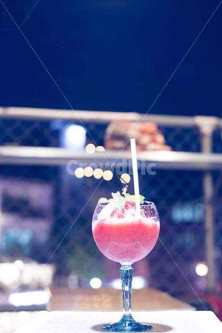 칵테일,술,감성,술잔,테이블,술,주류,alcohol,감성,sensible,feeling
