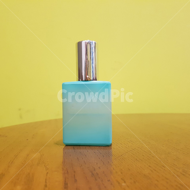 향수,향수병,감각적인,옐로우,감성사진,뷰티,미용,beauty treatment,사물,물건,오브젝트,thing,object,matter