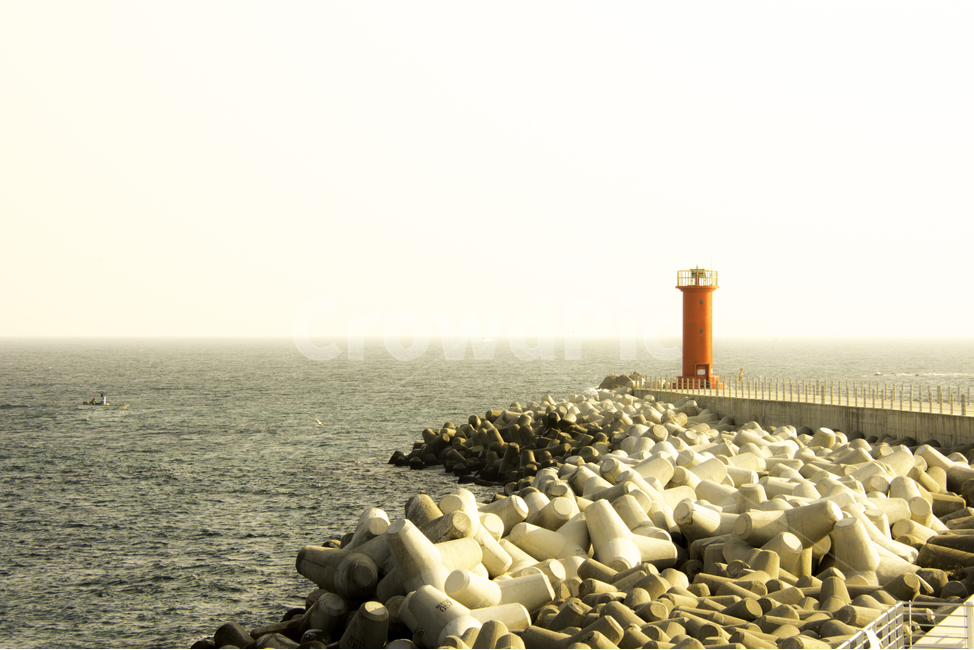 등대,바다,lighthouse,sea,해변,coast,방파제,테트라포드,tetrapod,자연,nature,풍경,landscape,등대,lighthouse