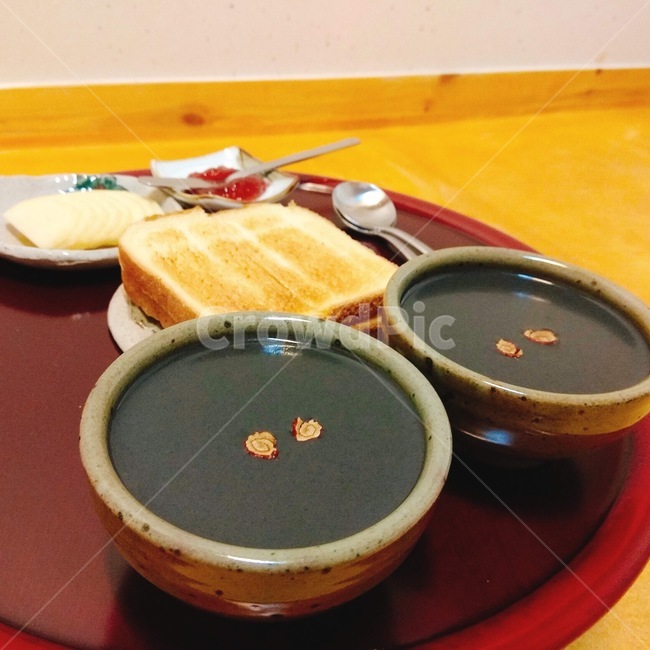 food,bread,빵,토스트,흑임자,음식,쨈