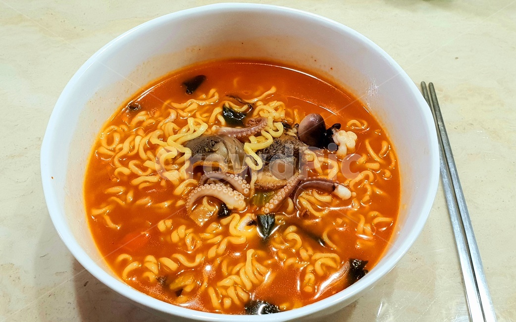 라면,해물라면,얼큰라면,매운라면,식사,점심,누들