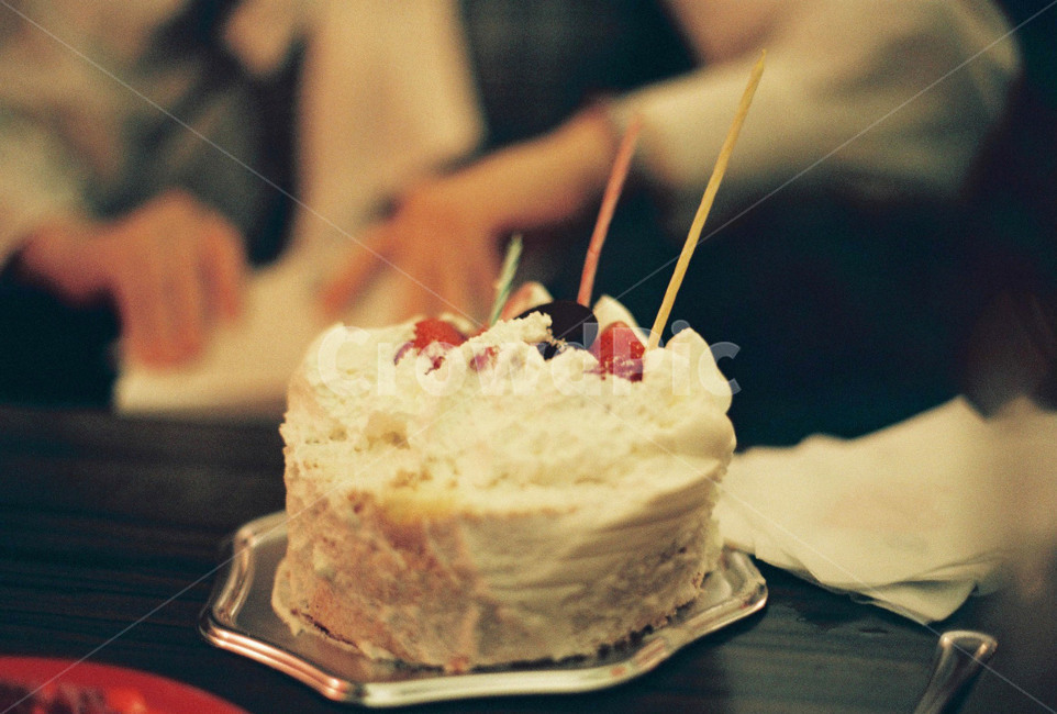 케이크,생일,친구,생일파티,필름사진,필름,우정,감성,sensible,feeling