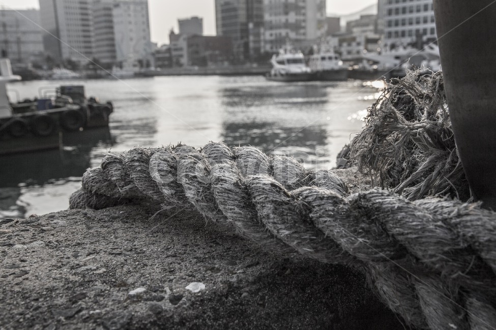밧줄,쓸쓸함,로프,흑백,항구,blackandwhite,rope,흑백,모노톤,monochrome,black and white,산업,industry,industrial,어업,fishery,fishing industry