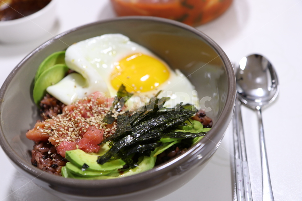 밥,명란젓,명란,덮밥,명란덮밥,일본음식,집밥,아보카도,계란,계란후라이,맛있는,음식,노른자,김가루,koreanfood,korea,food,음식,식재료,요리,food,cook,meal,dishes,food reserves,한식,한국음식,한국요리,korean food,korean dishes,korean meal,korean cook