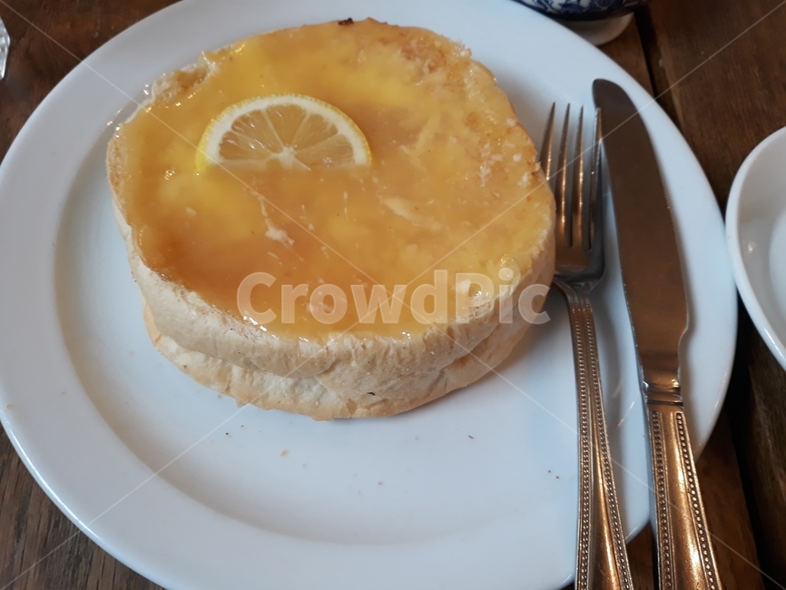 food,번,영국,티타임,레몬크림번,teatime,디저트,간식,후식,dessert,snack