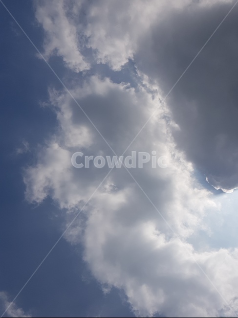 구름,하늘,파란하늘,뭉게구름,흰구름,햇빛,하얀구름,cloud,sky,bluesky
