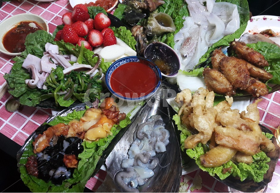 낙지,해산물,핫윙,딸기,해삼,멍게,음식사진,먹스타그램,오늘의메뉴,맛집,맛집추천,음식기록,일상기록,푸드스타그램,음식스타그램,미식,한끼식사,외식메뉴,집밥,요리사진,플레이팅,푸짐한한상,맛있는한끼,식사시간,맛집투어,먹방,식단관리,야식,점심메뉴,저녁메뉴,간식타임,푸드사진,일상공유,음식취향,한식양식,음식,식재료,요리,food,cook,meal,dishes,food reserves