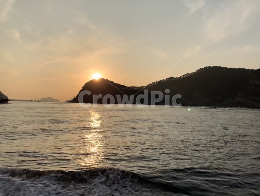 태양,노을,바다,플레어,물결,섬,nature,자연,outdoors,옥외,sea,land,flare,빛,해안선,shoreline