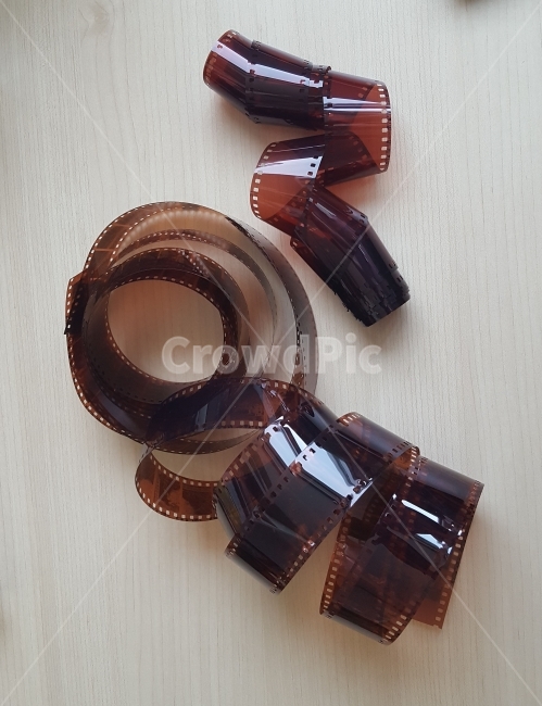 photo phenomenon,half camera,film,camera,film camera