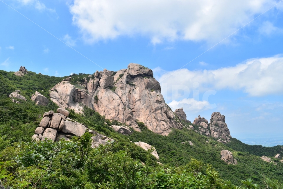 월출산국립공원,구정봉,큰얼굴바위,장군바위,기암절경,기암천국,여름풍경,풍경,산풍경,산사진,국립공원,자연,풍경,nature,landscape,여름,계절,summer,season,outdoors,옥외,cliff,낭떠러지