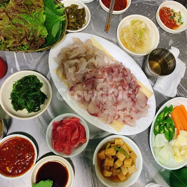 음식,요리,food,dishes,meal,식사,회,식재료,생선,신선,fresh,수산물,해산물,seafood,fisheryproducts,활어,물고기,fish,간장,횟감,안주,초장,데이트,수산시장