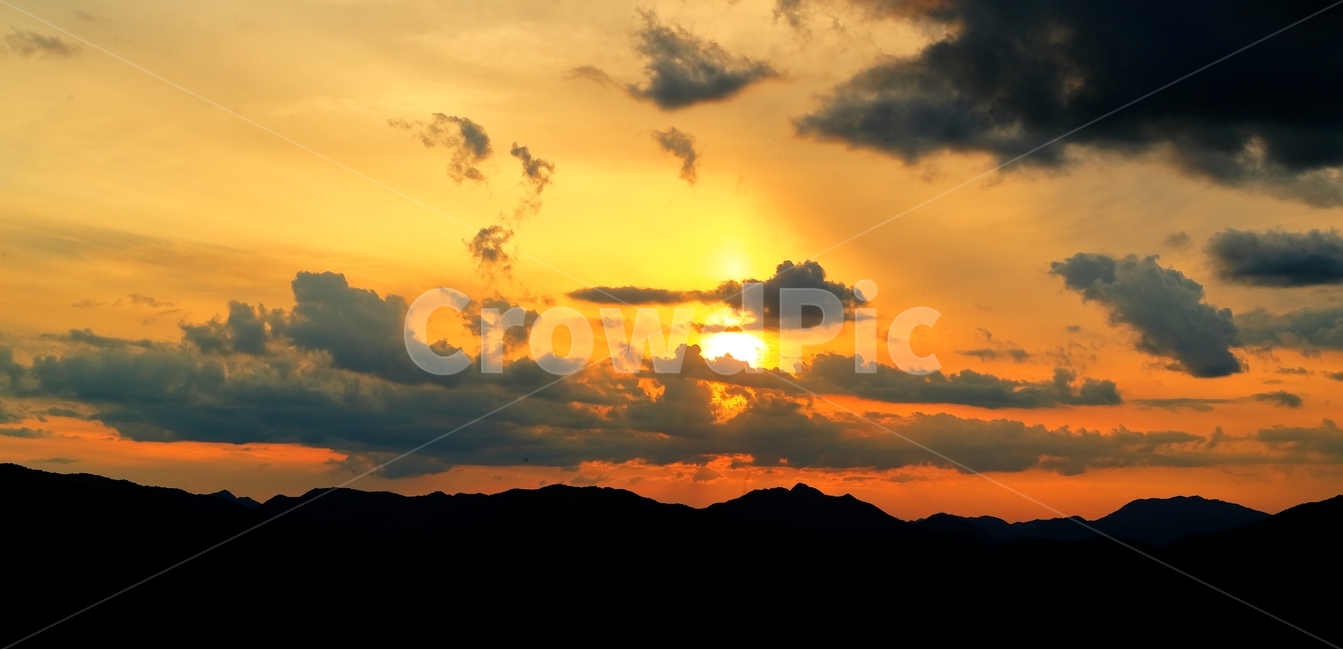 일몰,구름,하늘,노을,저역,가을,자연,풍경,nature,landscape,실루엣,그림자,silhouette,shadow,outdoors,옥외