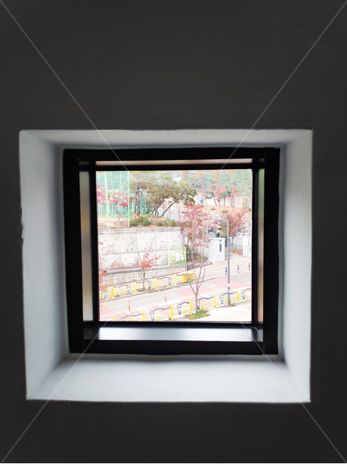 창문,실내,인테리어,window,interior,정사각형,네모,square