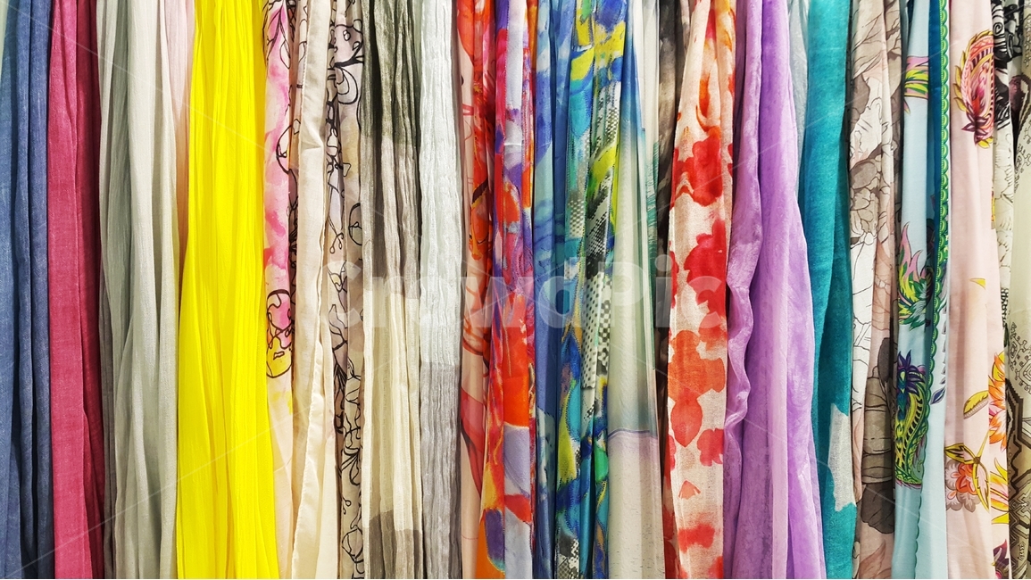 색,스카프,실크스카프,다양한색,색감,패션스타일,의상,fashion,style