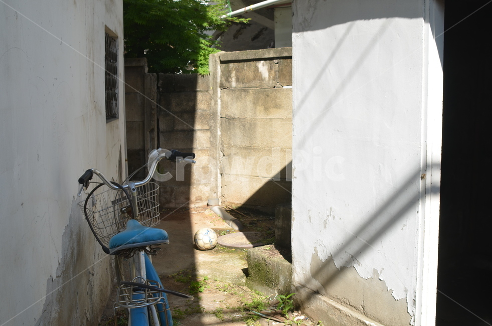 마당,집,오래된집,자전거,yard