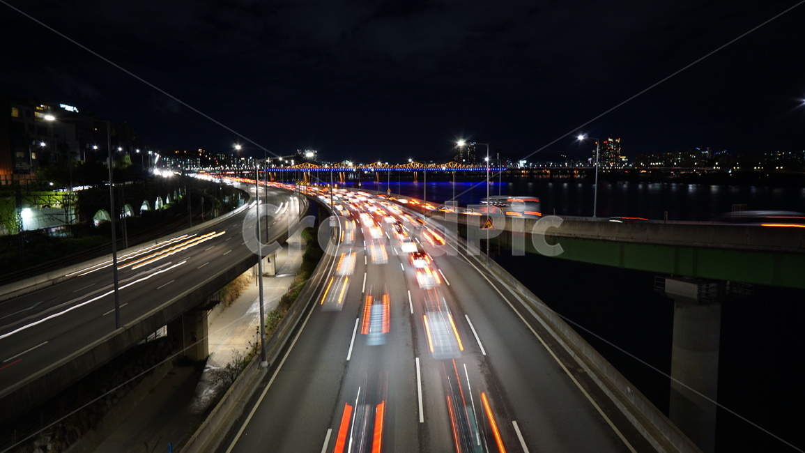 road,도로,고속도로,야간,빛번짐,야경,밤,풍경,nightscape,night,landscape,교통,교통수단,traffic,transportation
