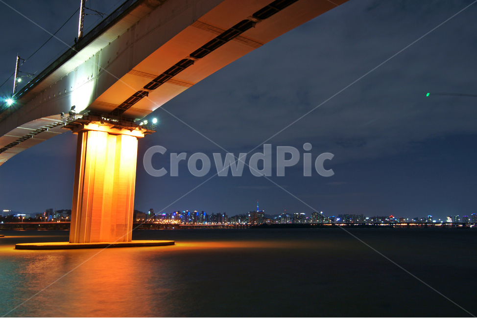 Han River Bridge,reflection,Dangsandong,Han River,Hapjeongdong,light,railway bridge,Dangsan Railway Bridge,bridge,formative beauty,Truss type,Subway Line 2