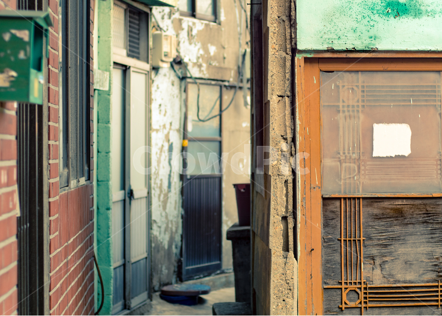 빈티지,시골,골목,길목,레트로,갈색,골목길,alley,감성,sensible,feeling,window,창문
