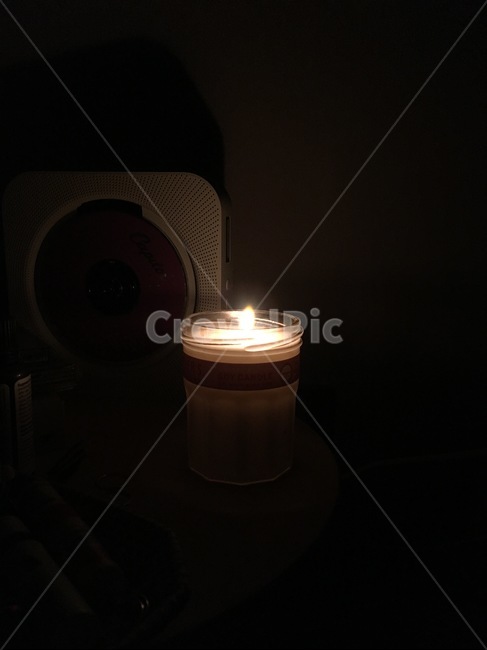 향초,캔들,초,촛불,소이캔들,밤,어두움,빛,불