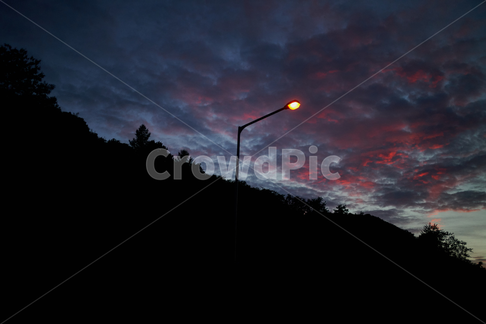 빛,가로등,하늘,노을,야경,산,밤,자연,풍경,nature,landscape,야경,밤,nightscape,night,lamp post,램프 포스트