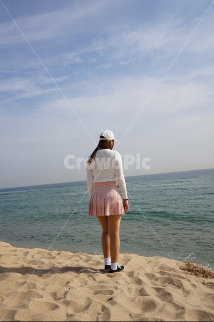 핑크스커트,여름,바다,뒷모습,여자,긴머리,해변,해변,바다,beach,sea,사람,인물,인간,human,person,여성,여자,woman,female,lady