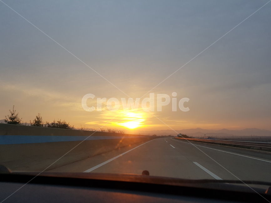 하늘,해질녘,해,sky,sundown,도로,자연,풍경,nature,landscape