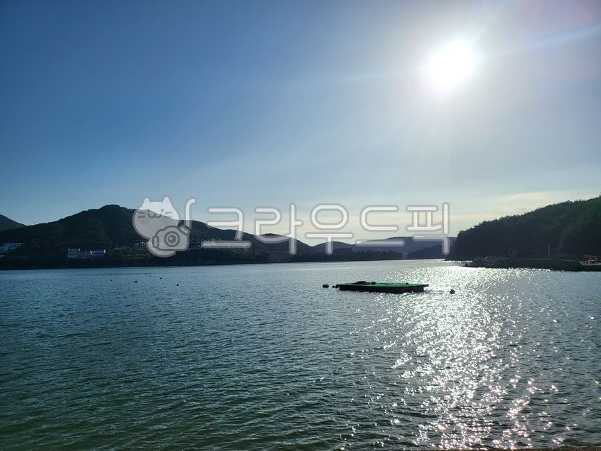 summer sea,ocean,nature,comfortable,Yeosu sea,cool,Yeo su