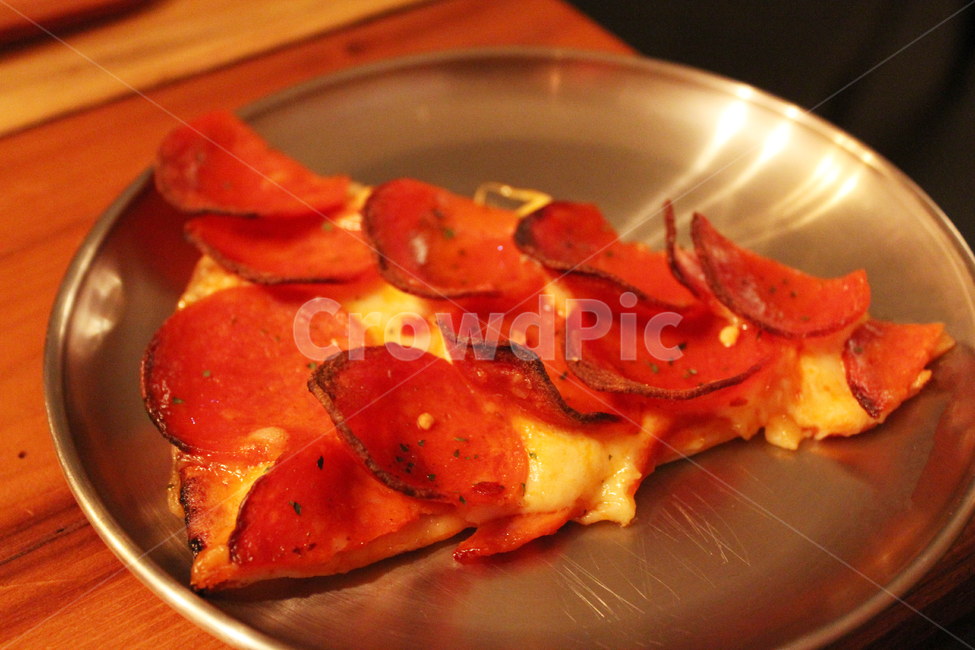 피자,페페로니피자,pepperoni,pepperonipizza,빵,이탈리안,패스트푸드,restaurant,italy,mozzarella,pizza,tomato,eat,pizzeria,cheese,delicious,italian,tasty,dinner,food