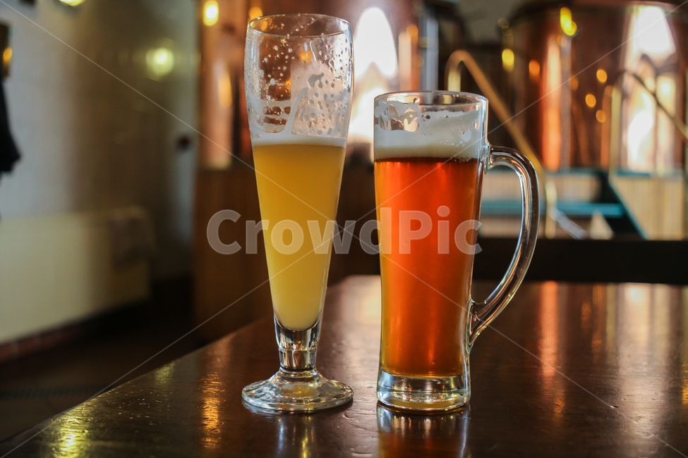 glass,유리,beverage,마실것,beer,beerglass,알코올,alcohol,맥주유리,drink,음주,수제맥주,필스너,바이젠,에일,ipa,맥주잔,펍,호프,비어,크래프트,브루잉,술,주류,alcohol