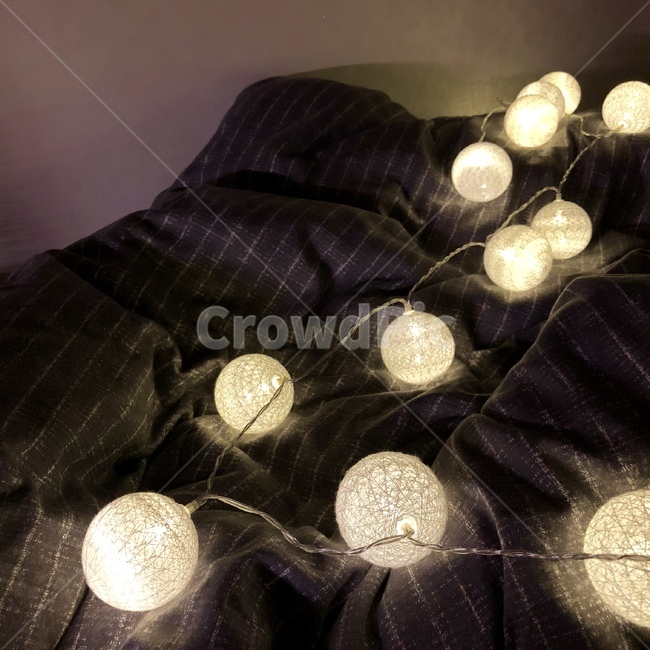 light,빛,조명,전구,이불,밤,저녘,led,감성,사물,물건,오브젝트,thing,object,matter