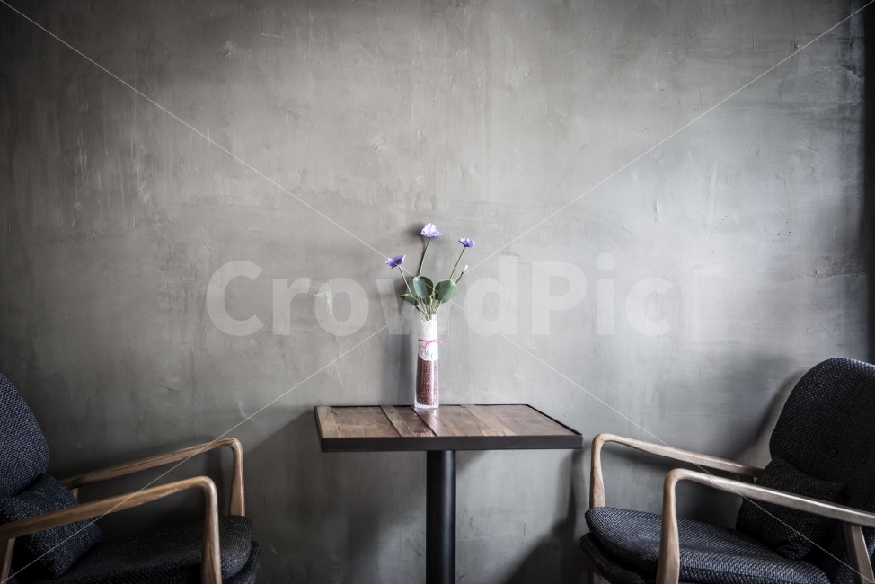 빈티지,배경,디자인,카페,인테리어,차분한,빈자리,기다림,vintage,background,design,cafe,calm,empty,emptyseat,식물,자연,plants,nature,꽃,flower,인테리어,실내디자인,interior design