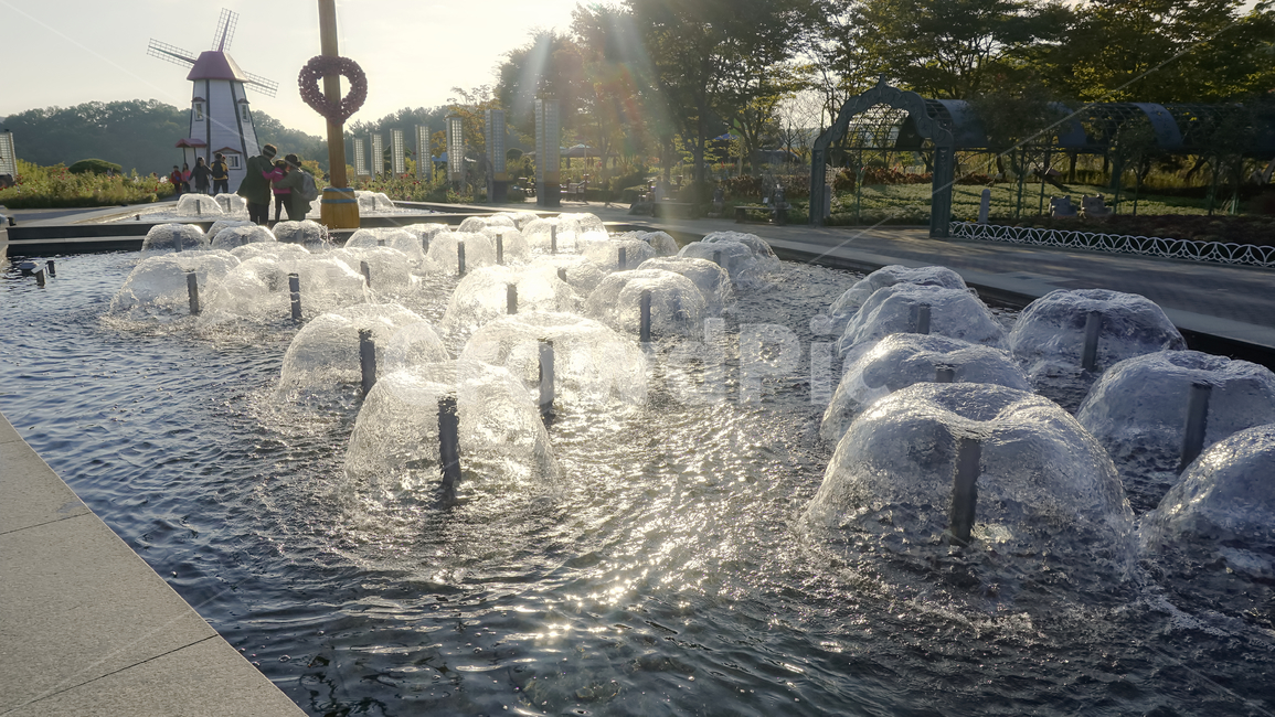 분수,풍차,휴식,힐링,감성,평온함,가족나들이,물,water,오월드