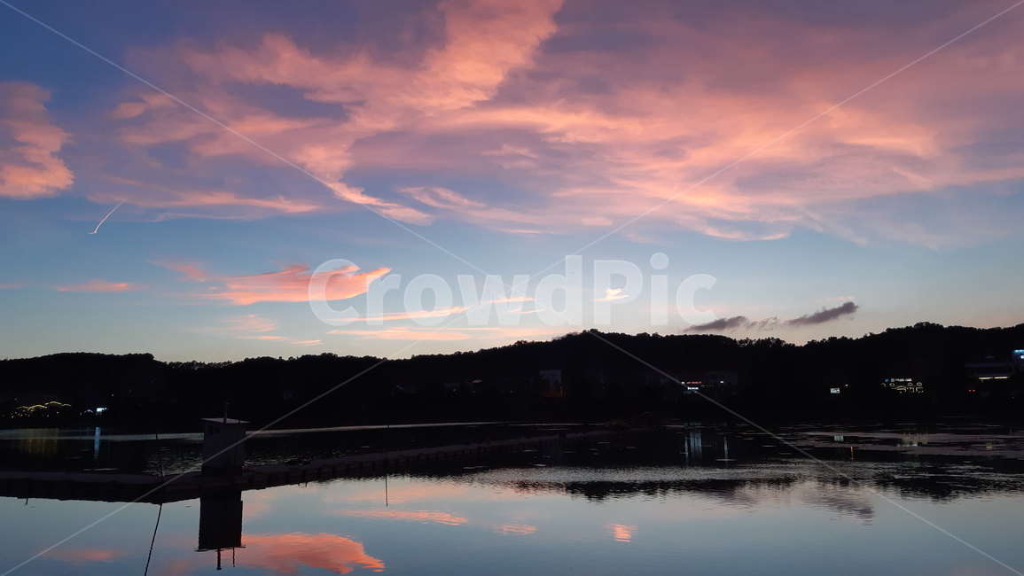 nature,자연,outdoors,옥외,water,물,저녁,구름,노을