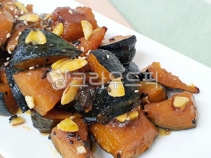 Sweet pumpkin dish,snack,Pumpkin Gangjeong,Korean,food,Sweet pumpkin soup,dessert,Pumpkin Dishes,Pumpkin soup,Sweet pumpkin,Sweet Pumpkin Gangjeong,pumpkin