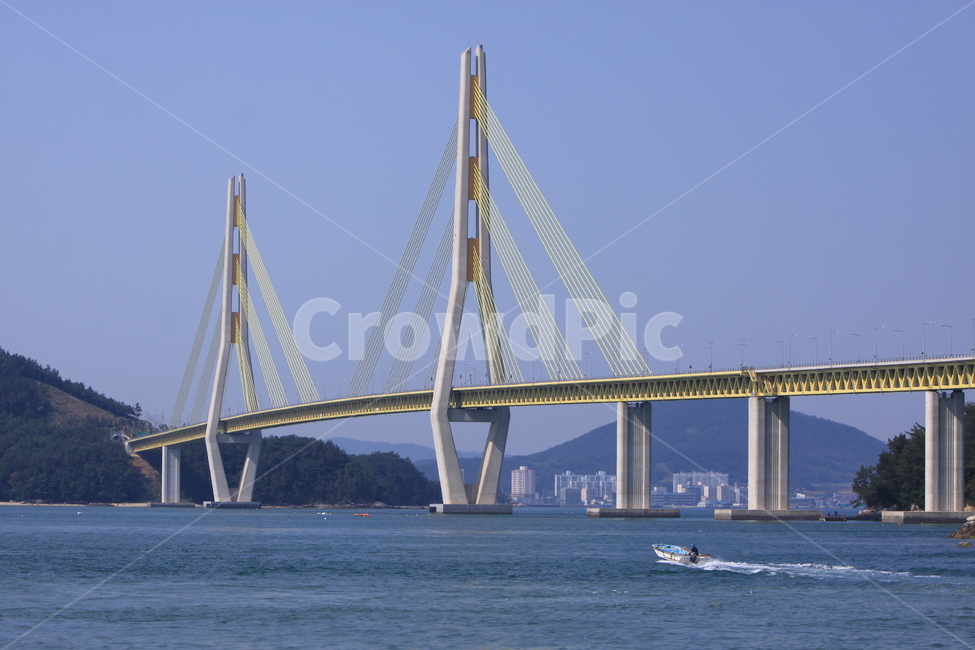 다리,교각,바다,배,물결,자연,풍경,nature,landscape,교통,교통수단,traffic,transportation,건축물,건물외관,exterior,building,structure,architecture,construction,건물,bridge
