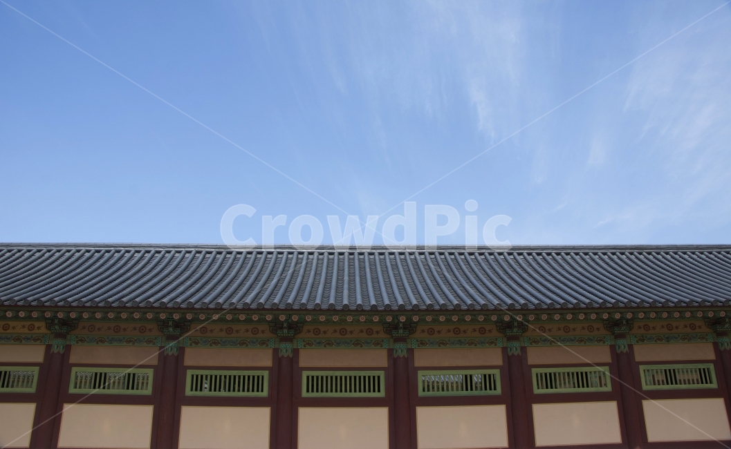 tile,roof,blue sky,traditional house,hanok,photo,single photo,design,source,photo,photo data,background,background photo,landscape,Korea,Joseon,tradition,folk,palace,sky,tile house,architecture,building,architectural style,tile roo
