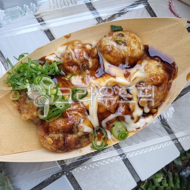 Japanese food,octopus ball,Takoyaki,food,taco