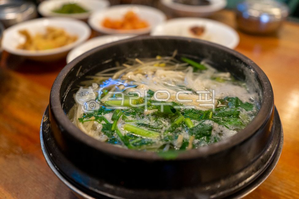 까치복국,복어국,복국,해장국,뚝배기,요리,한국음식,한식,식사,kkachibokguk,yellowfinpuffersoup,bogeoguk,pufferfishsoup,haejangguk,hangoversoup,ttukbaegi,koreanfood,hansik,meal